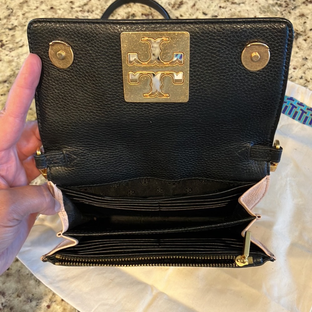 Tory Burch crossbody bag - Picture 4 of 5